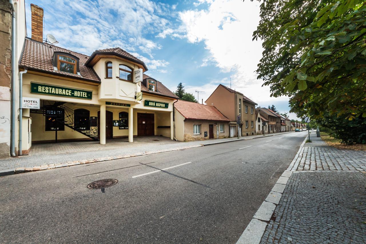 Nova Hospoda - Hotel & Restaurant Prag Exterior foto